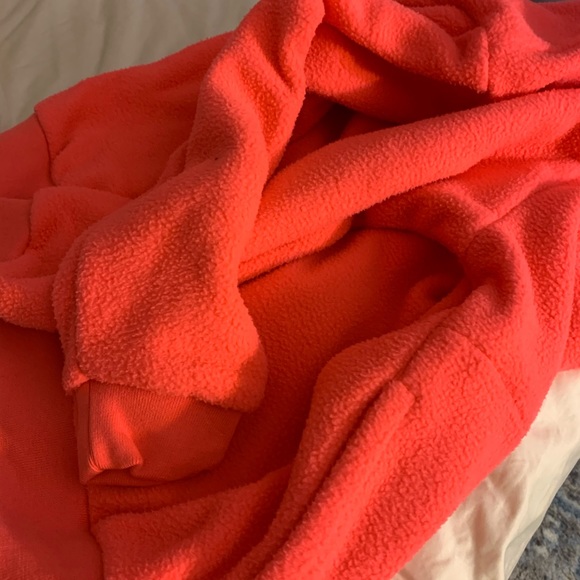 Urban outfitters zip up fleece - Picture 6 of 6